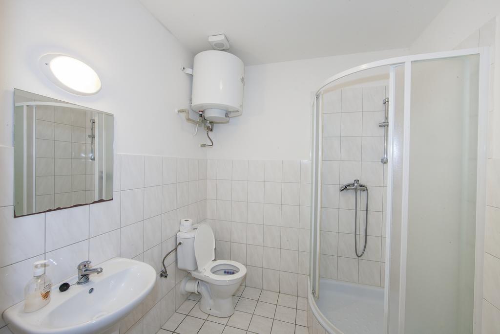 Český Krumlov 乌比托瓦尼里斯提旅馆酒店 外观 照片