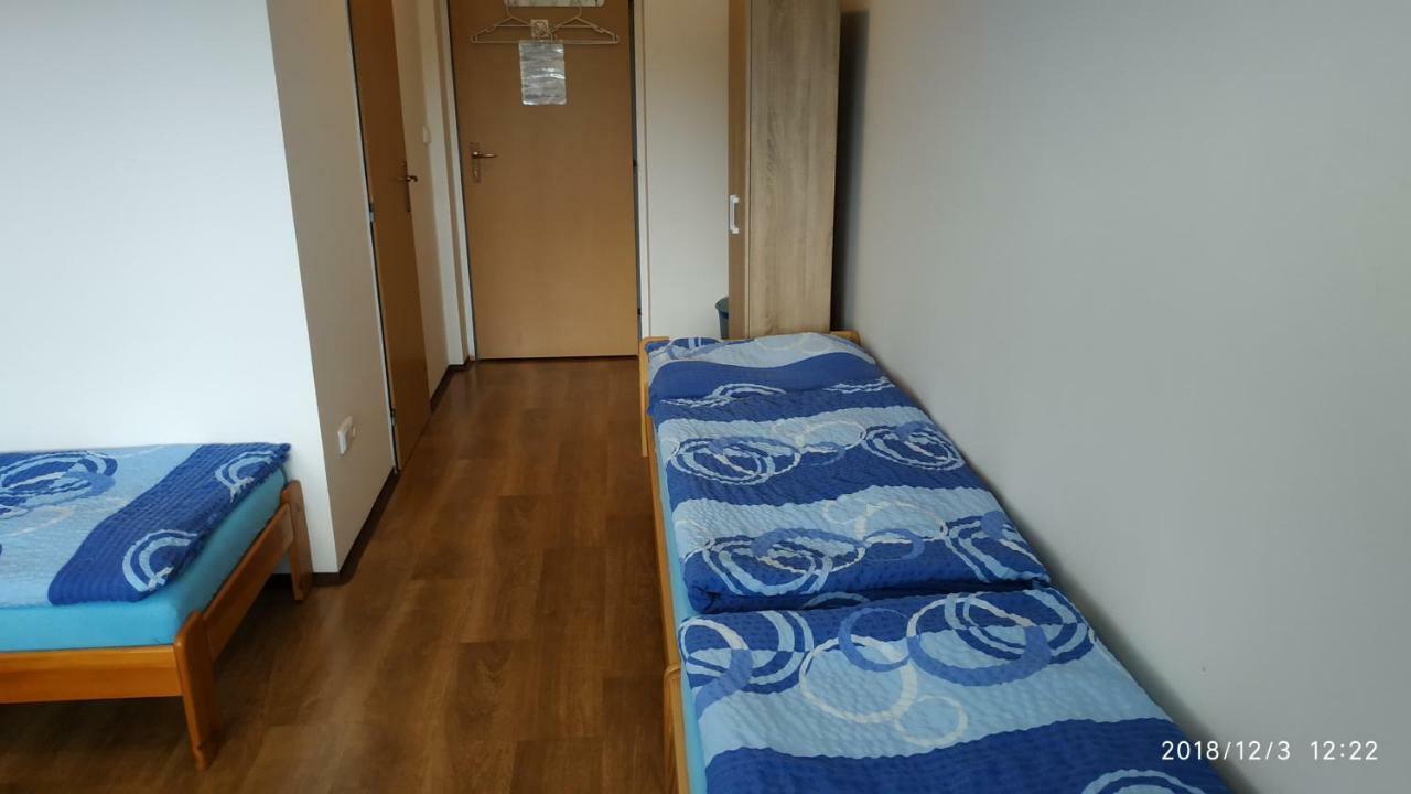 Český Krumlov 乌比托瓦尼里斯提旅馆酒店 外观 照片